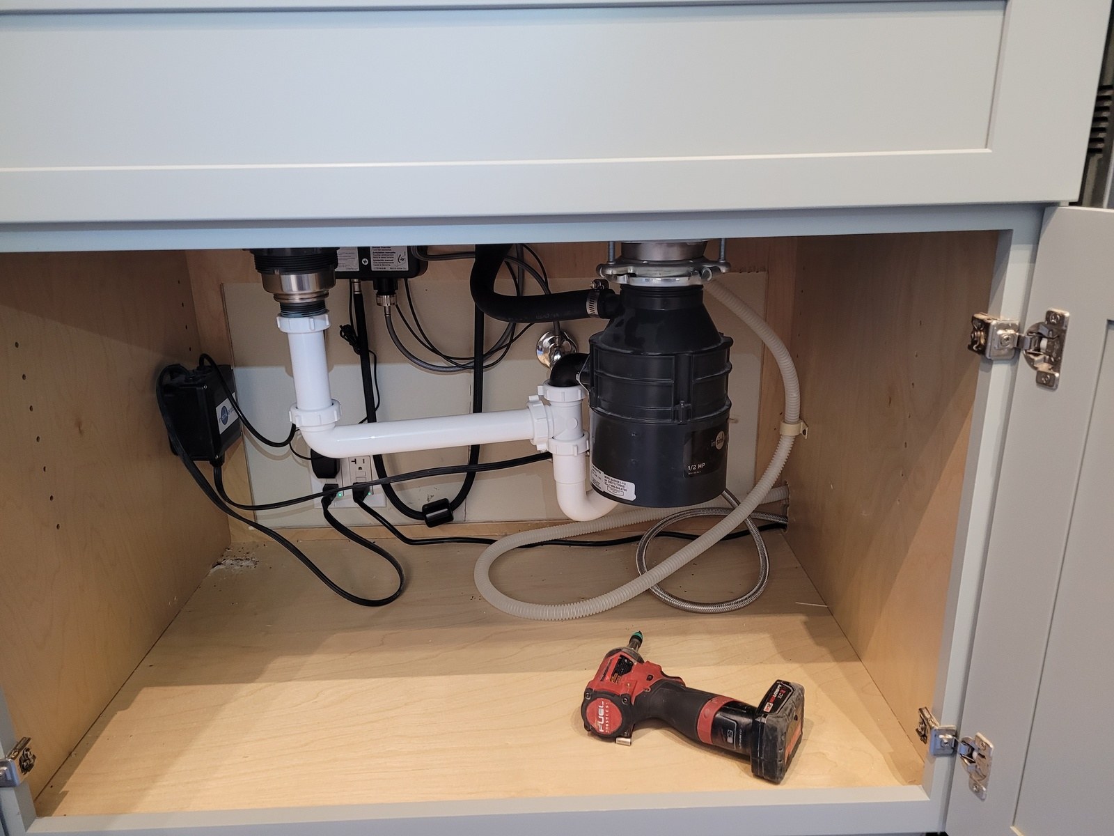 Condo Trim-Out in Edmonds: A Full Kitchen and Bath Finish